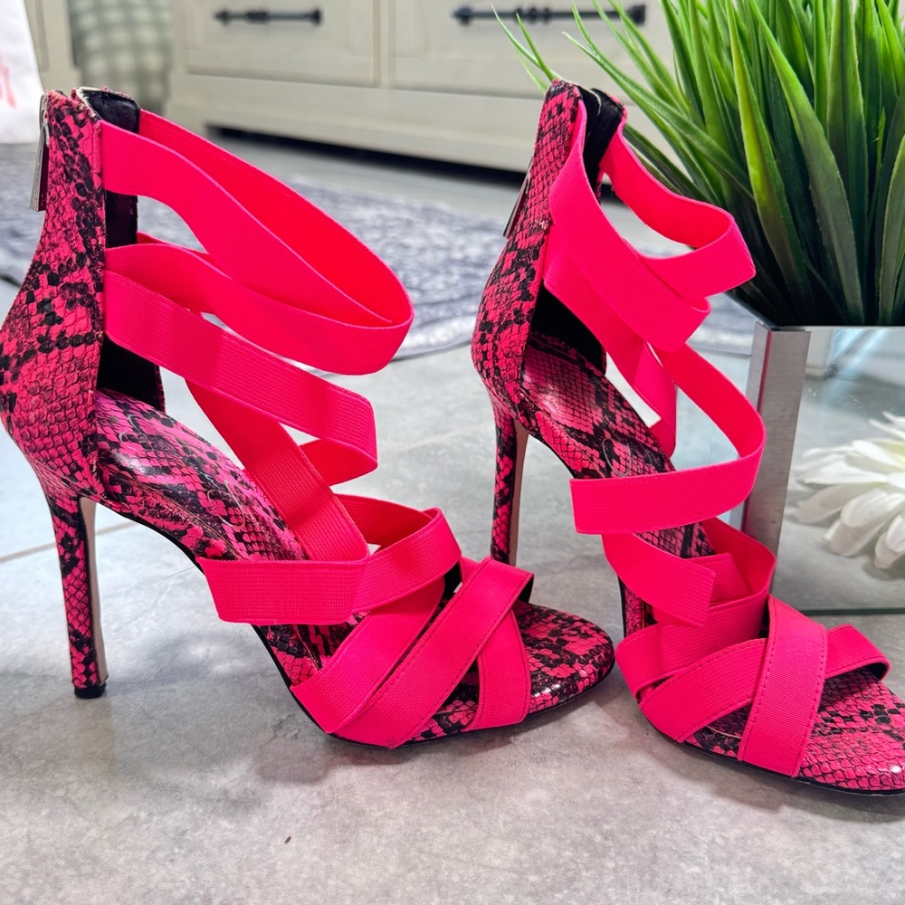 Jessica Simpson | Hot Pink | Snake Strappy Pumps SZ6